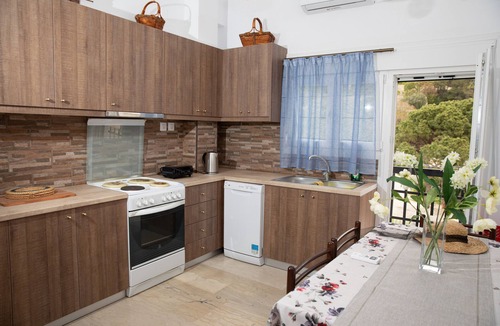 Lakkion House | White Heaven. Near the Marina Lakki and a Wonderful View of the Port.