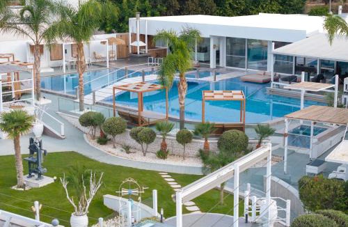 Anissaras Villa | White Luxury Villa