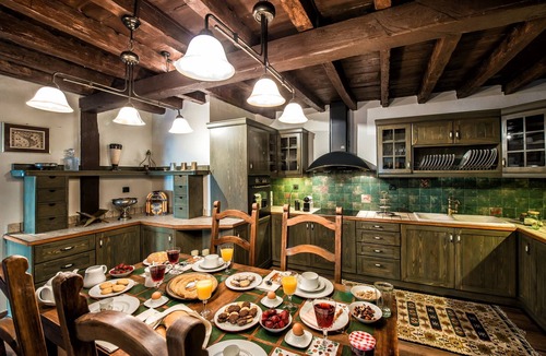 Rhodes Old Town Villa | Winedarksea Lemuria Manor