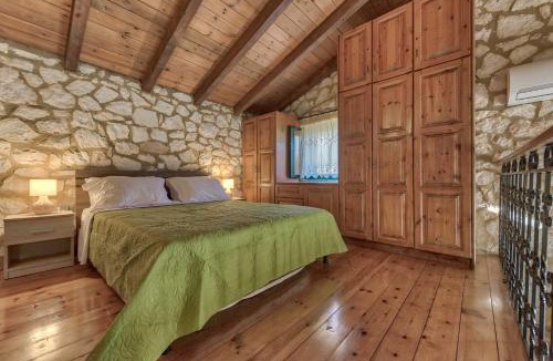 Alikanas Apartment | Woodstone Cottage