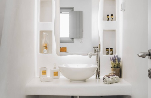 Naxos House | Xerolithos Natural Living