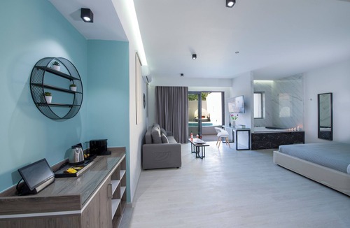 Agia Marina Hotel | xSuites