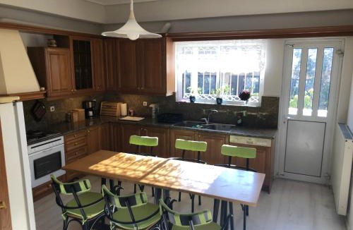 Kifisia Apartment | Zack's Grande