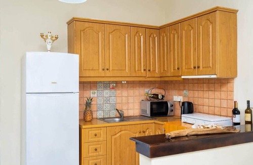 Agrilia Apartment | Zante's Serene Gem - Ideal Summer Getaway