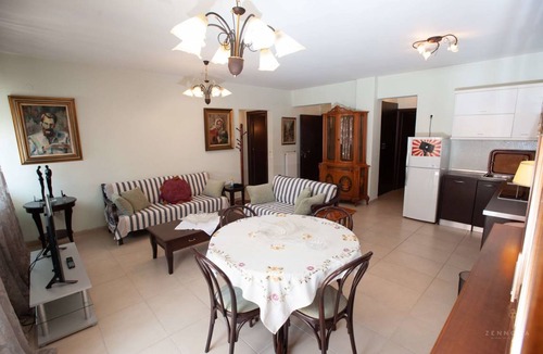 Ano Poli Apartment | Zennova 8 Kastra Apartment