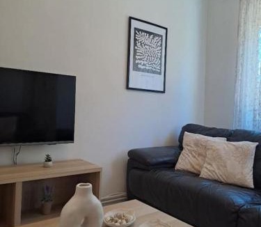 Alexandroupoli Apartment | Zoe's maisonete
