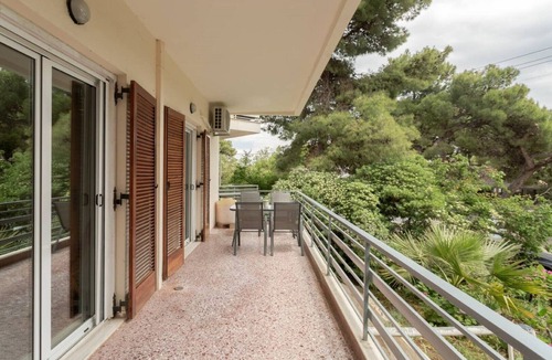 Nea Makri Apartment | Zoumperi beach house