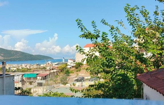 Οδυσσέας & Σοφία in Igoumenitsa
