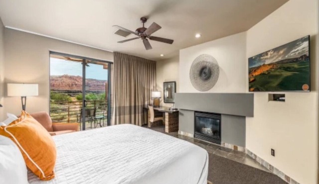 2 Relaxing Desert Oasis Rooms Perfect for Weekend Escapes Near Golf & Trails in Washington County