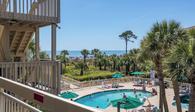 233 Breakers: Oceanfront Villa! 1BD/1BA/Sleeps 6 in Hilton Head Island