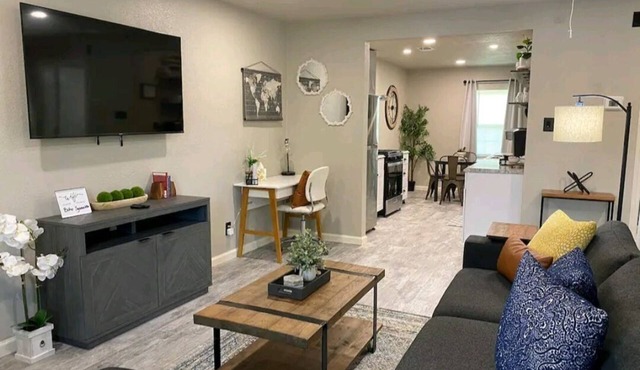 2bdr Oasis in Pasadena in Pasadena