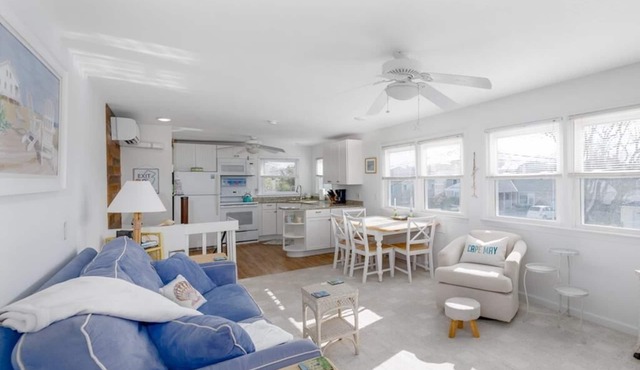 4 Blocks to Beach, Linens Provided in Cape May