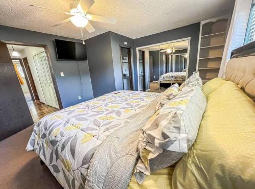 4 King beds/6Bdrm & 3Ba/Your Ideal Family Getaway in Colorado Springs