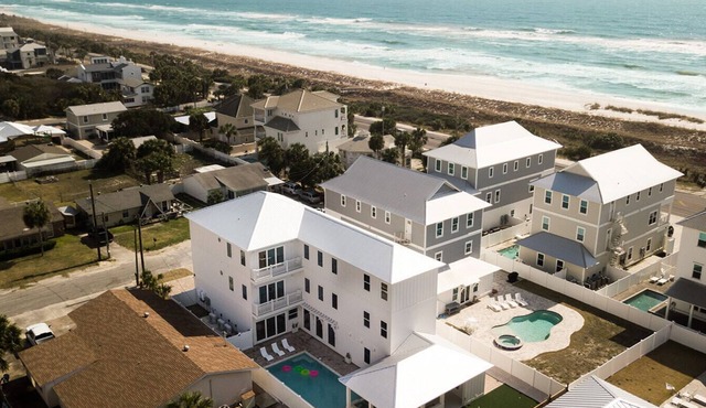 604 Anemone LUX beach mansion! Sleep 37 Lap Pool & Golf ⛳️🏝️☀️ 21+ to book! in Panama City Beach