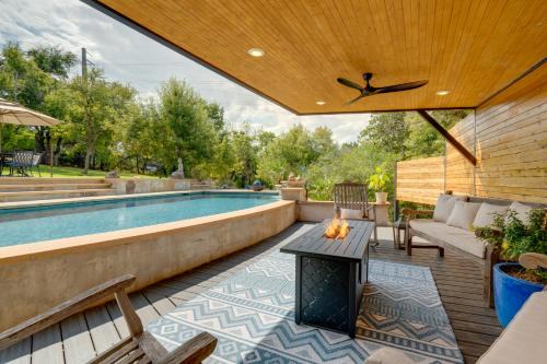 7 Mi to Zilker Park: Oasis w/Pool & Patio in Austin
