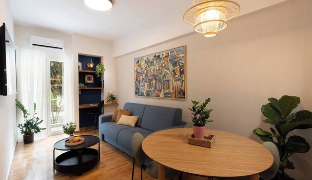 Adela's Apartment | BR & LR Next to Metro