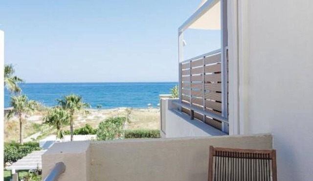 Adele Riva : Suite with King-Size Bed and Ocean View