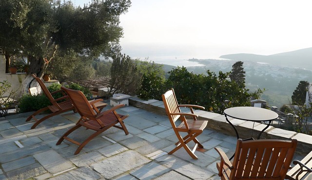 Alba Andros Traditional Villa: Country House with Wi-Fi