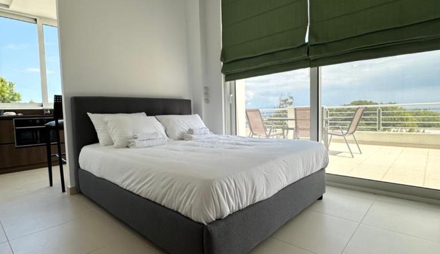 Ambrosia by Dia sea view apartment