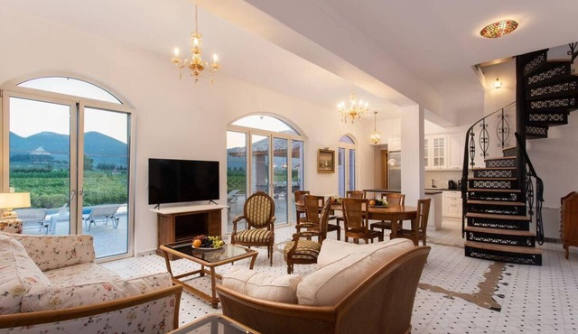 Aneli Luxury Villas, Villa Alexandra 7 bedrooms