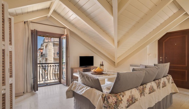 Apartment 'Argostoli' with Private Terrace, Wi-Fi and Air Conditioning in Argostoli