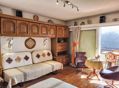 Apartment Villaggio Sureggio C10A mit TicinoTicket by Interhome in Lugaggia