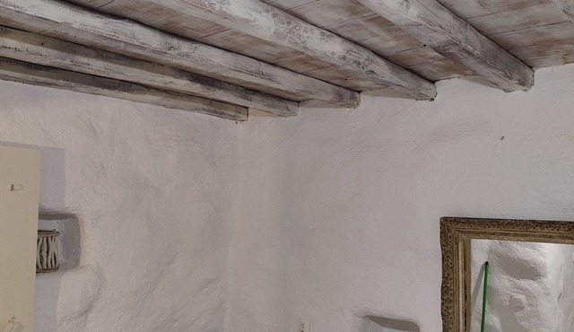 Artemis cottage room 1
