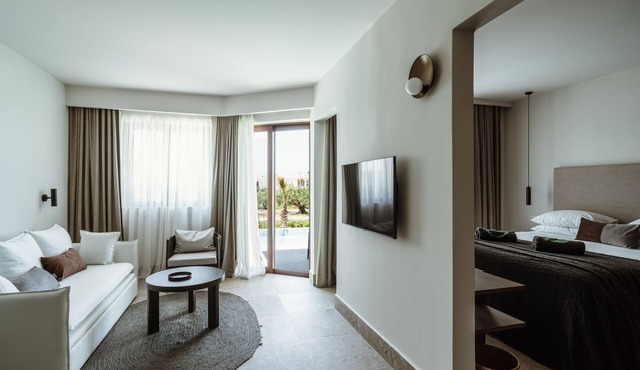 Asterion Suites & Spa - Designed for Adults
