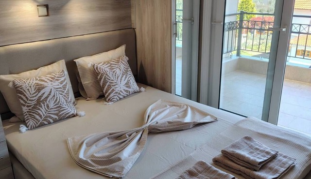 Athanasiou Apartment with Sea & Mountain Views in Leptokarya