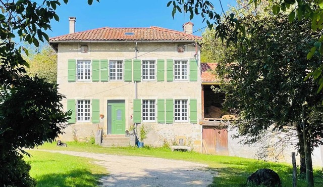 Authentic, rustic farmhouse in the heart of the Ariege Pyrenees in Saint-Lizier
