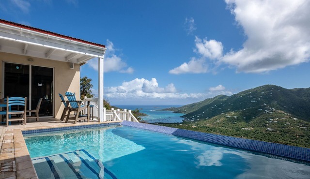 Awesome views, private pool, air conditioning, close to beaches, restaurants! in St John
