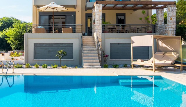 Azure Villa Kanoni
