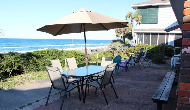 Beachfront. Single family home. Pet-friendly.Quiet. Gorgeous sunsets from patio! in Panama City Beach
