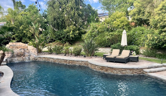 Beautiful Executive Home in Desirable Neighborhood, Near Wineries and Old Town in Temecula