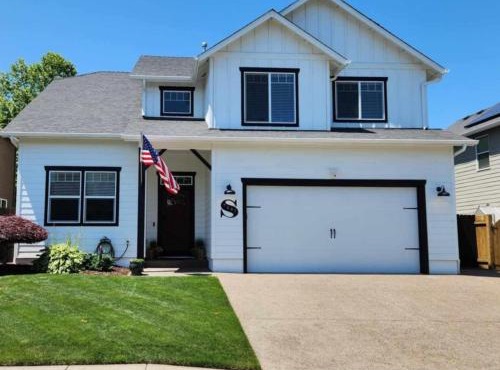 Beautiful Modern Farmhouse in Keizer