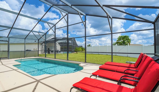 Beautiful, sun-drenched 4 Bed 3 Bath Villa within The Sanctuary at West Haven in Davenport