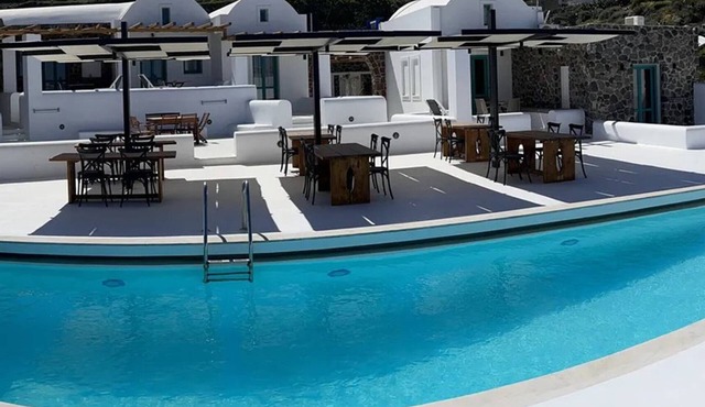 BH603 - R - Villa Santorini