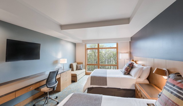 Cedarbrook Lodge in SeaTac