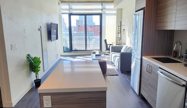 Central condo downtown in Calgary