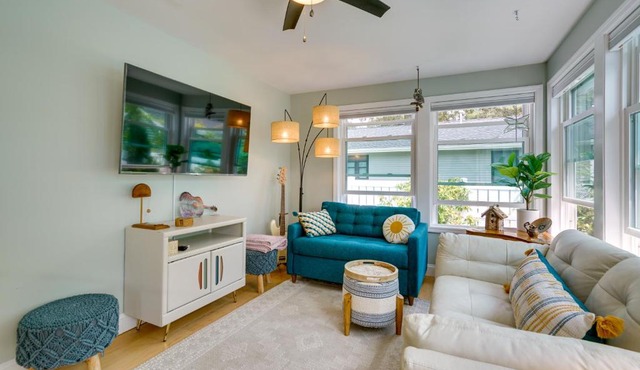 Charming + Updated Villas Home w/Backyard! in Rio Grande