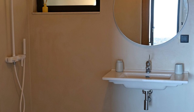 Comfortbnb- Theasis open plan suite, Sitia