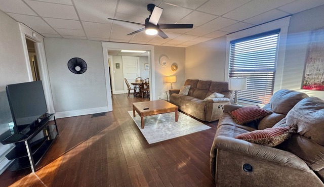 Comfy home on Broadway in Mattoon in Mattoon