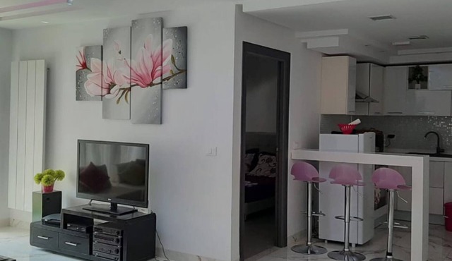 Cosy Flat for Your Honeymoon