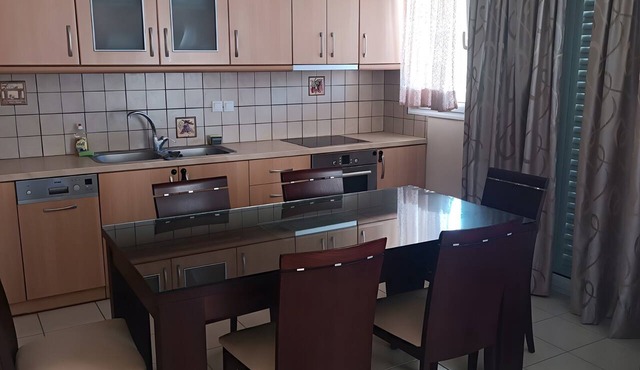Country House 'Gialova Relax' near Costa Navarino with Mountain View