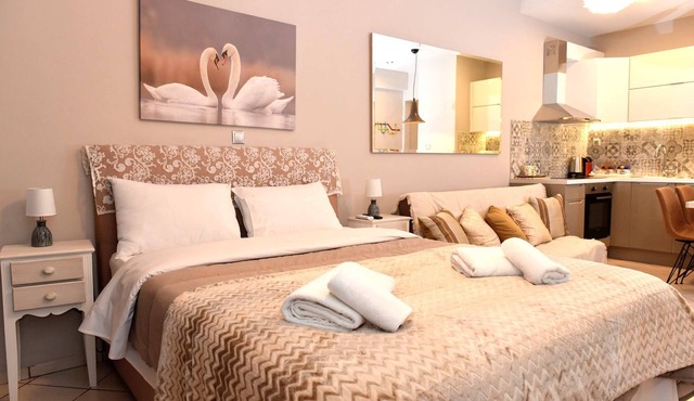 Cozy Apartment in the Heart of Athens 8-2
