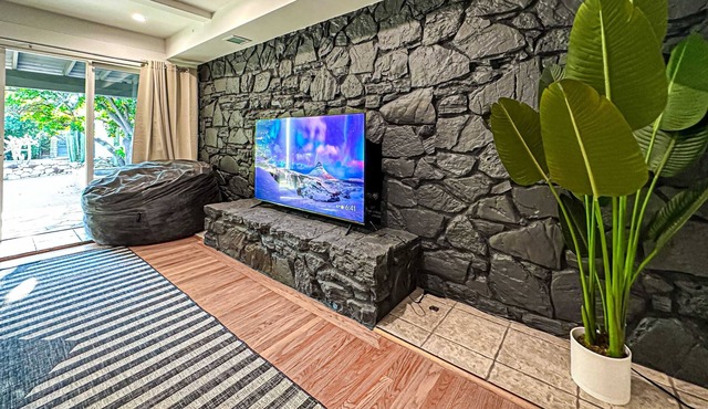 Cubier - Stunning 6BR 4BA Oasis with Pool-Lou1-Lad in Los Angeles
