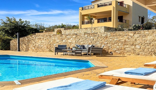 für 16 Personen in Episkopi, Kreta (West-Kreta) by Interhome