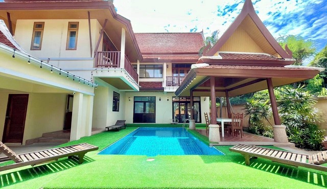 Fantastic 4-bedroom house in peaceful Muang Pattaya 456/74 in Muang Pattaya