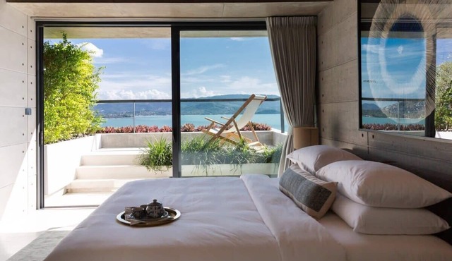 Gamay 3-Bedroom Villa with Beach Access in Koh Samui
