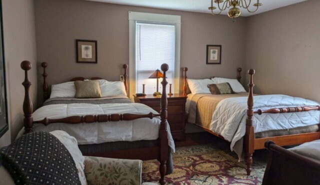 Gate House (2 Doubles + 1 Single - 2nd Floor) in Lancaster